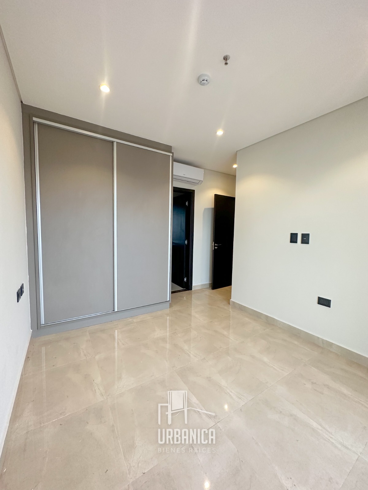 Departamento en alquiler en Las Lomas