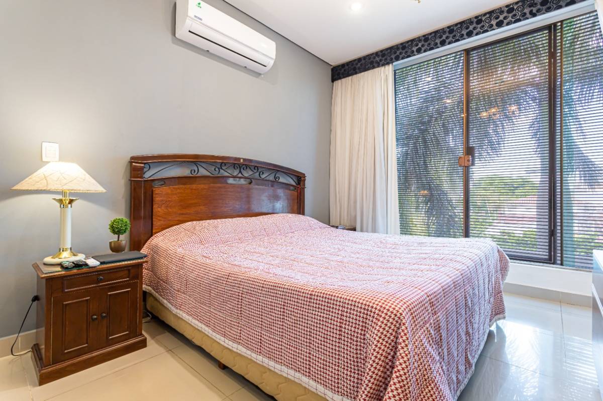 Casa en venta en Jara