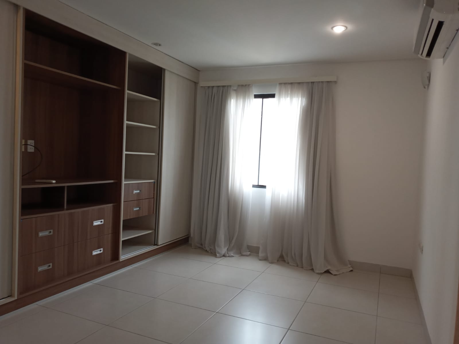 Departamento en venta en Ycua Sati