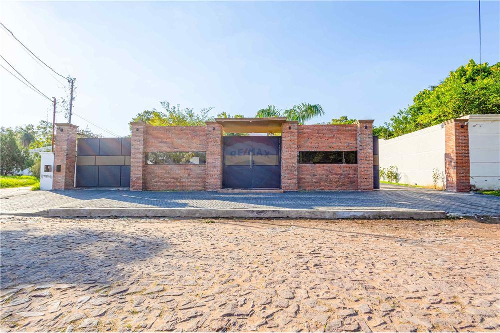 Casa en venta en Lambare