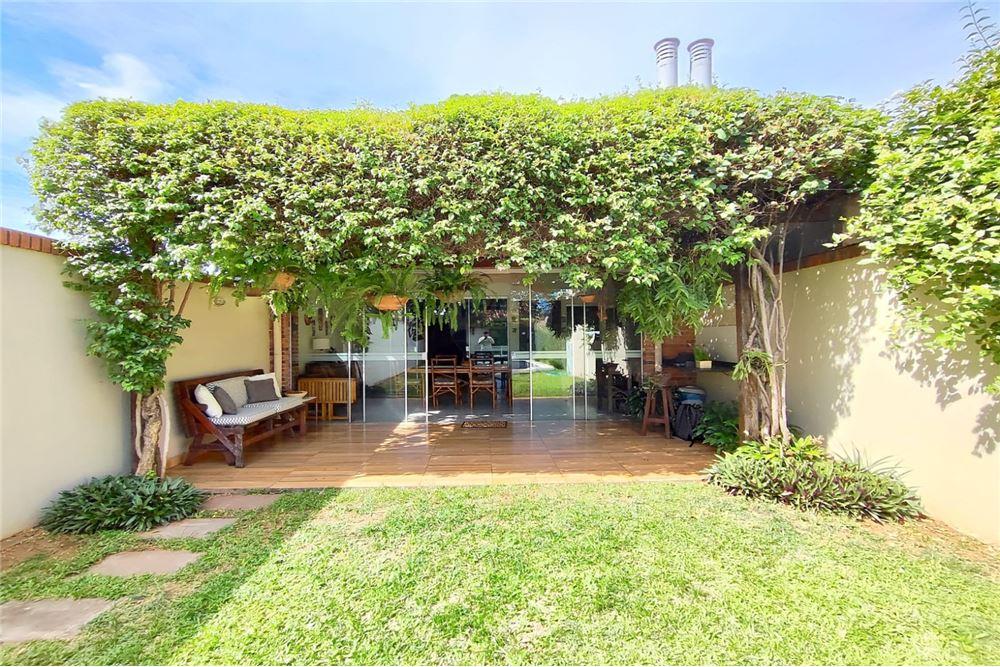 Dúplex en venta en Fernando De La Mora