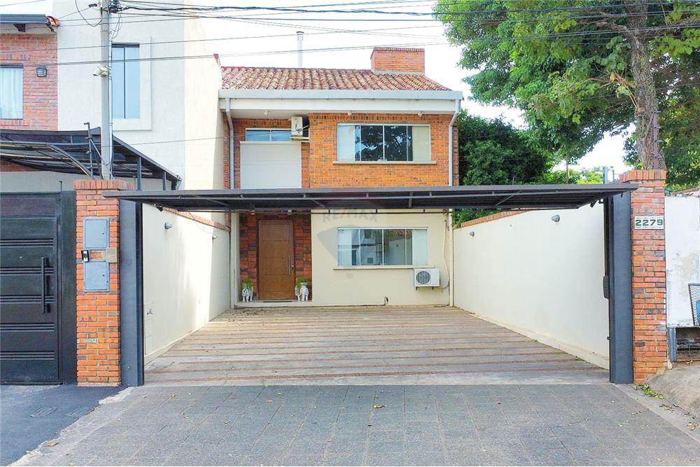 Dúplex en venta en Fernando De La Mora