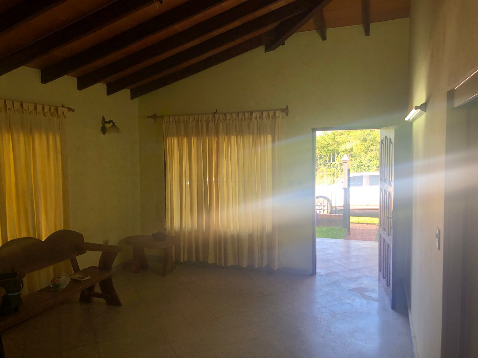 Casa en venta en Posta Ybykua