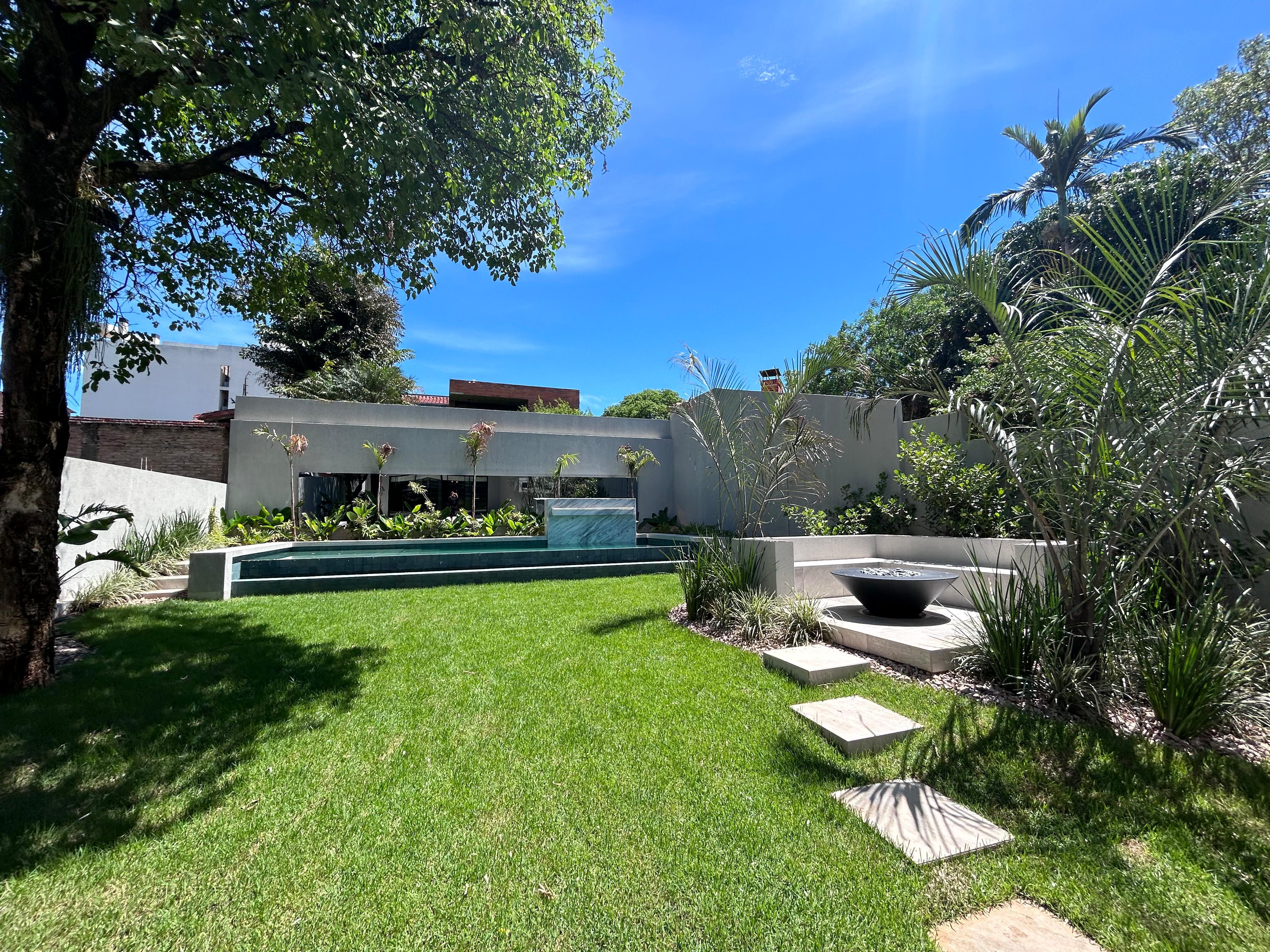 Casa en venta en Mcal Lopez