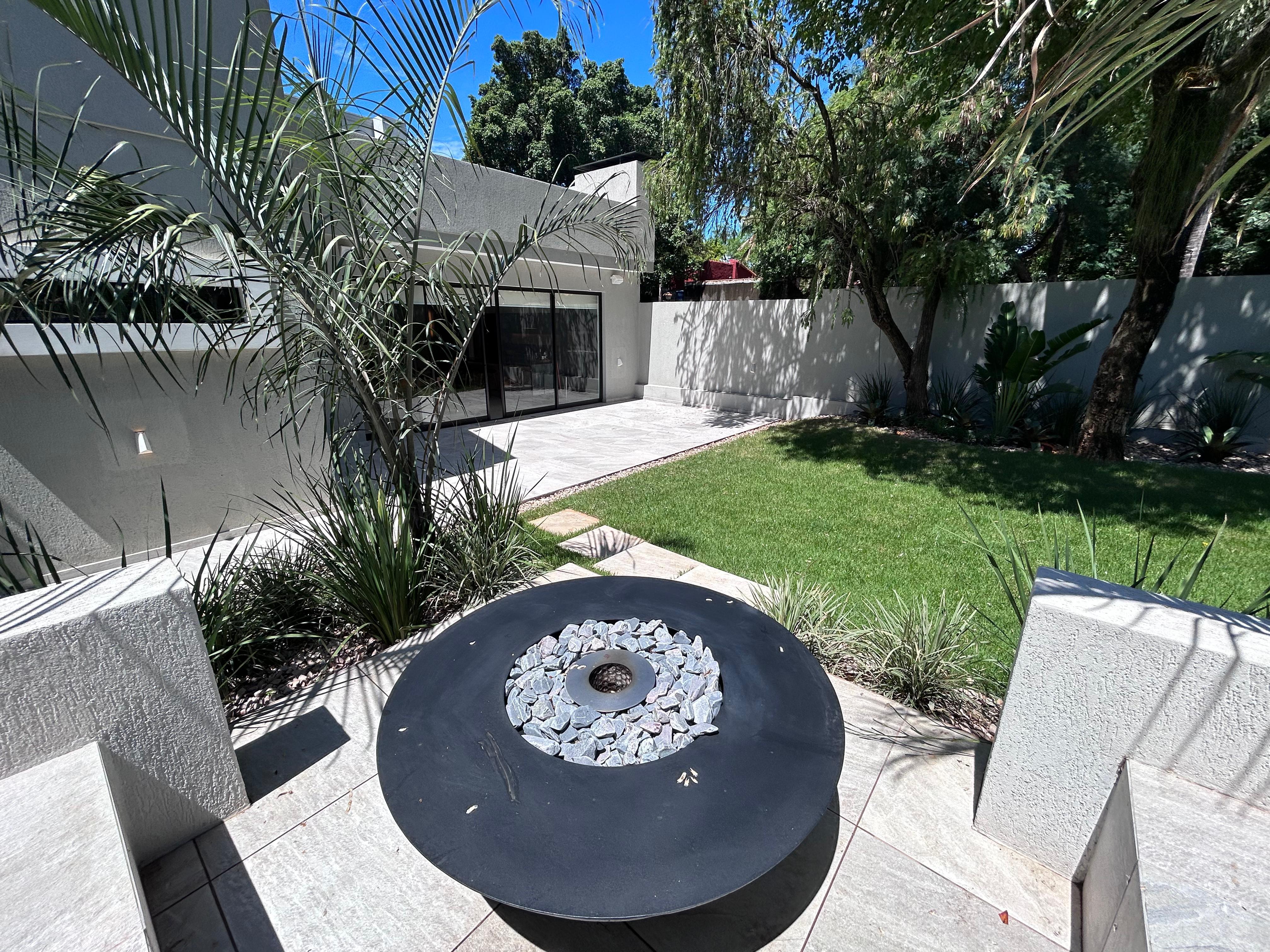 Casa en venta en Mcal Lopez