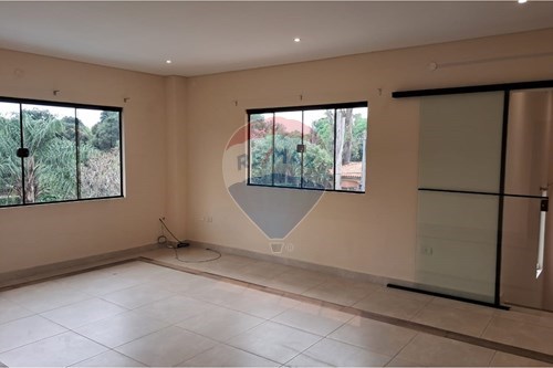 Casa en venta en Loma merlo