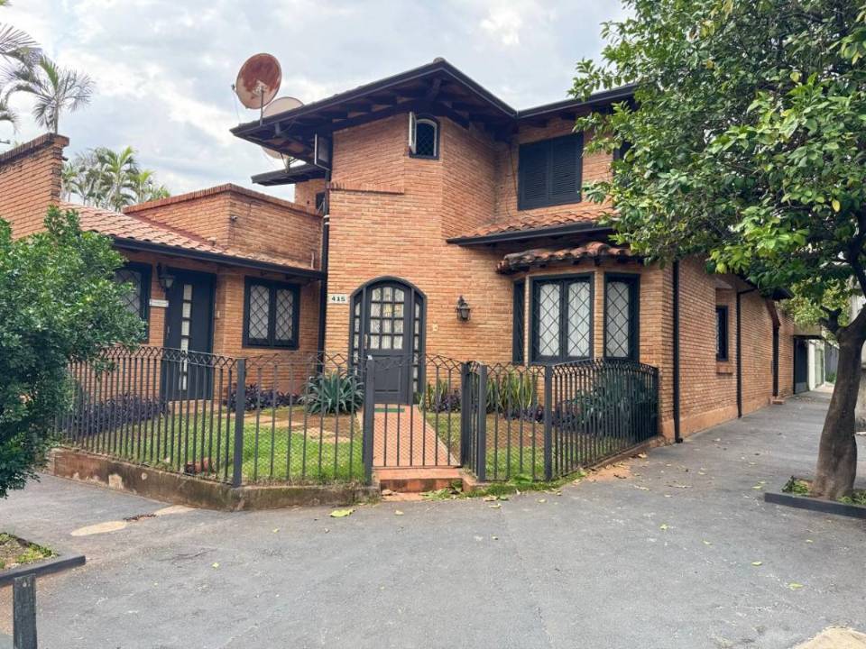 Casa en venta en Jara