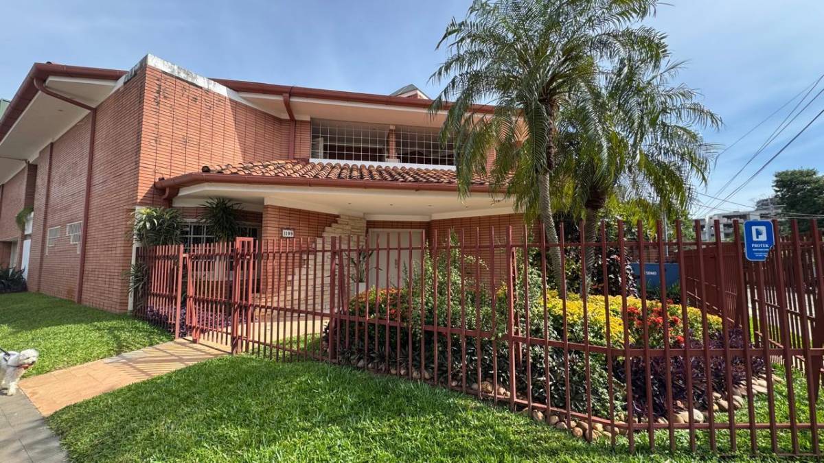 Casa en venta en Las Lomas