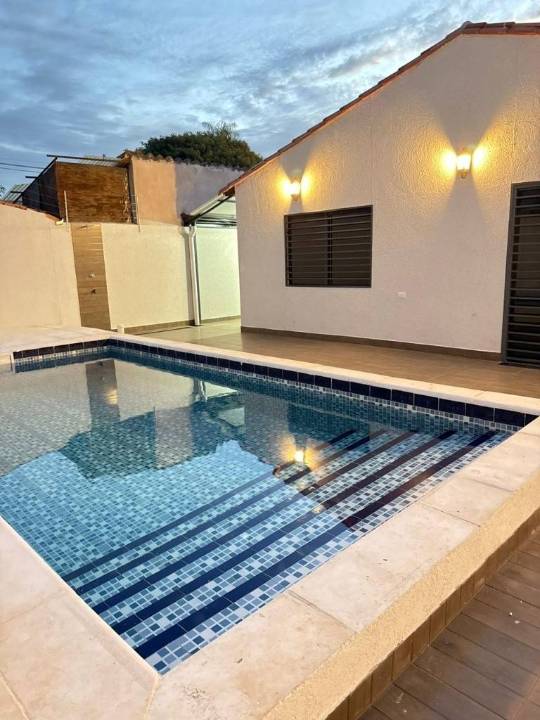 Casa en venta en Luque