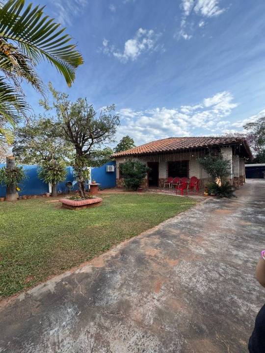 Casa en venta en Luque