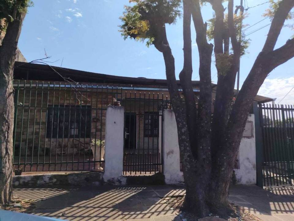 Casa en venta en Villa Elisa