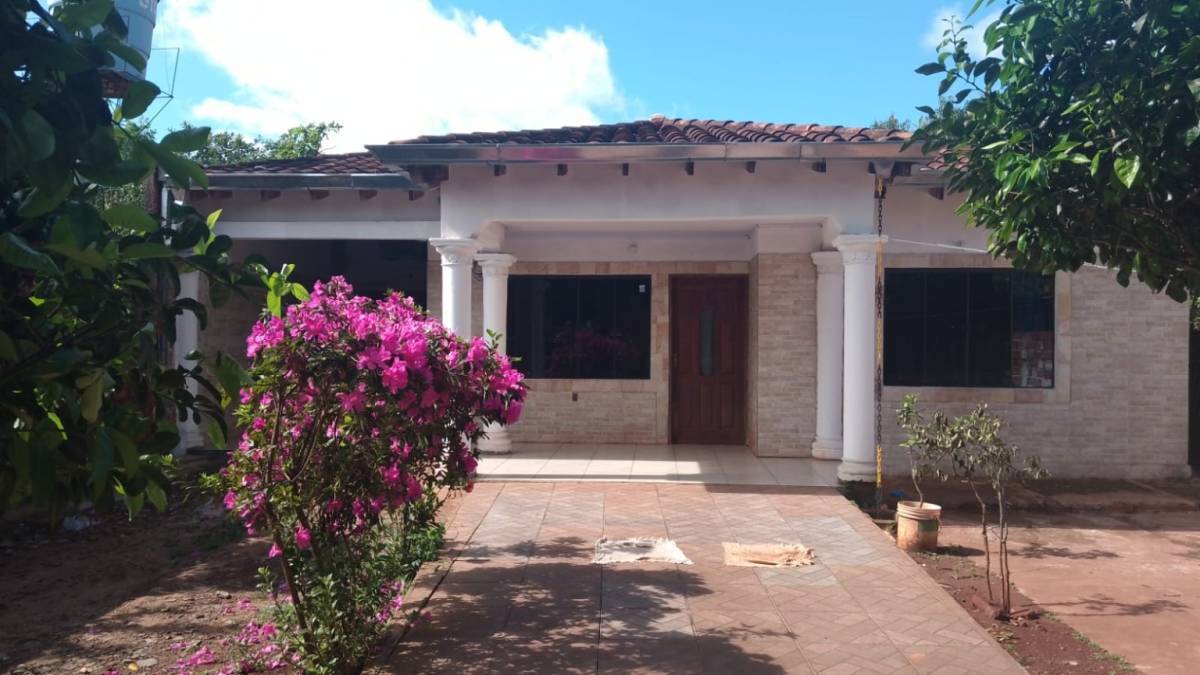 Casa en venta en Encarnacion