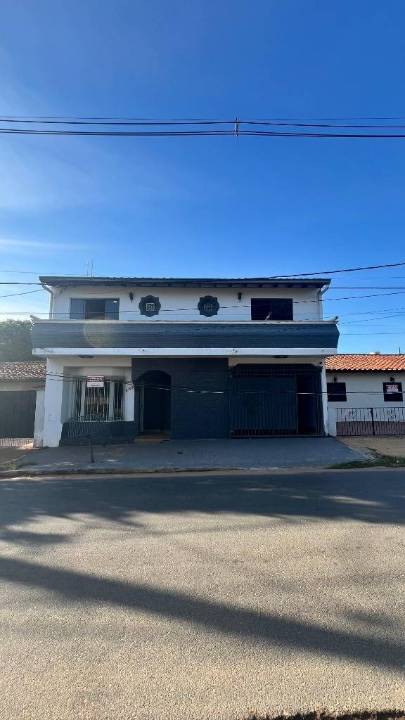 Casa en venta en Luque