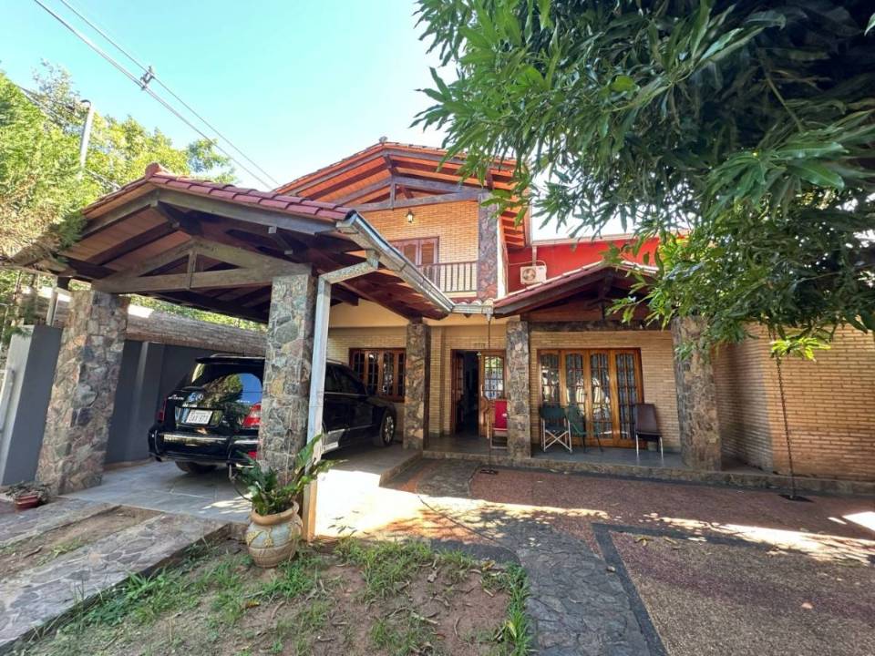 Casa en venta en Fernando De La Mora