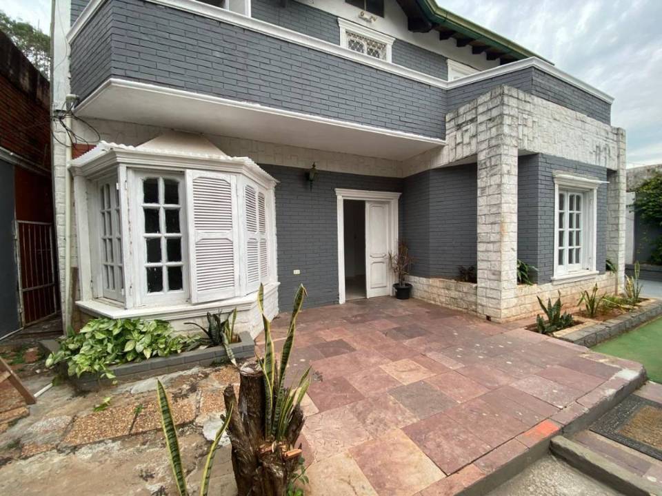 Casa en venta en Fernando De La Mora