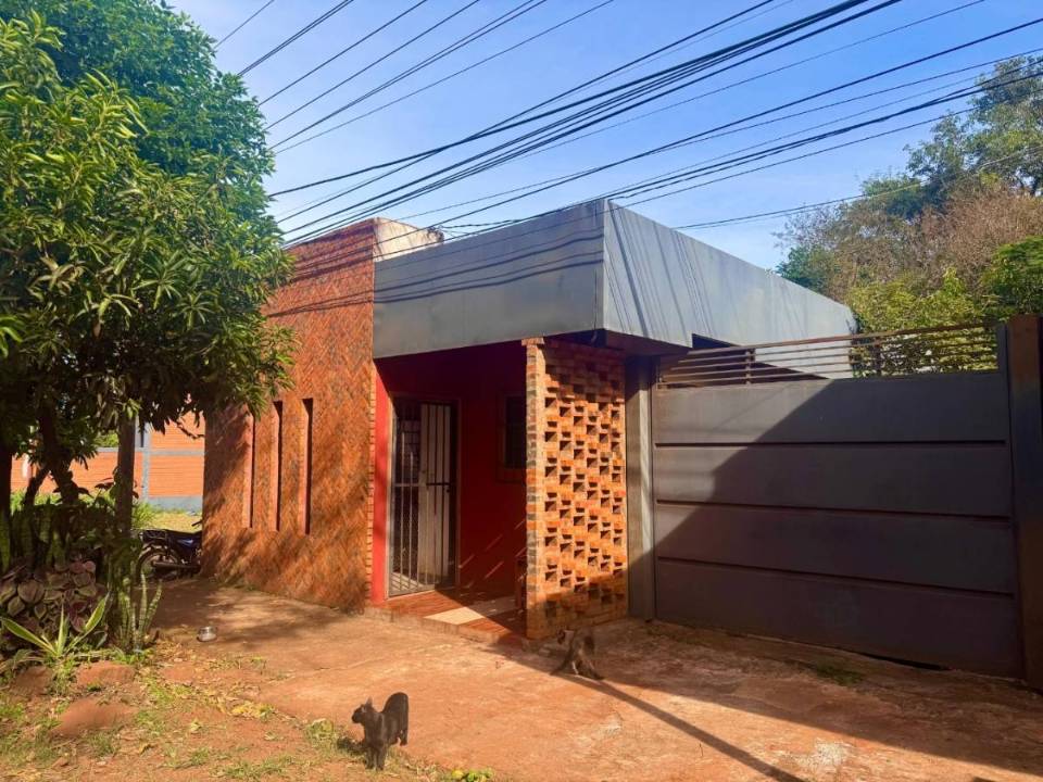 Casa en venta en Capitan Miranda
