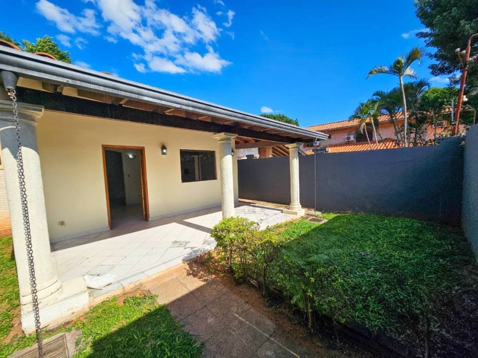 Casa en venta en Lambare