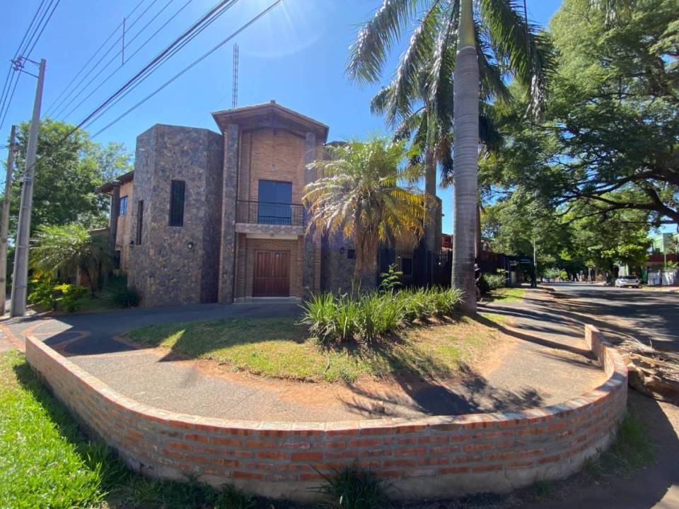 Casa en venta en Fernando De La Mora