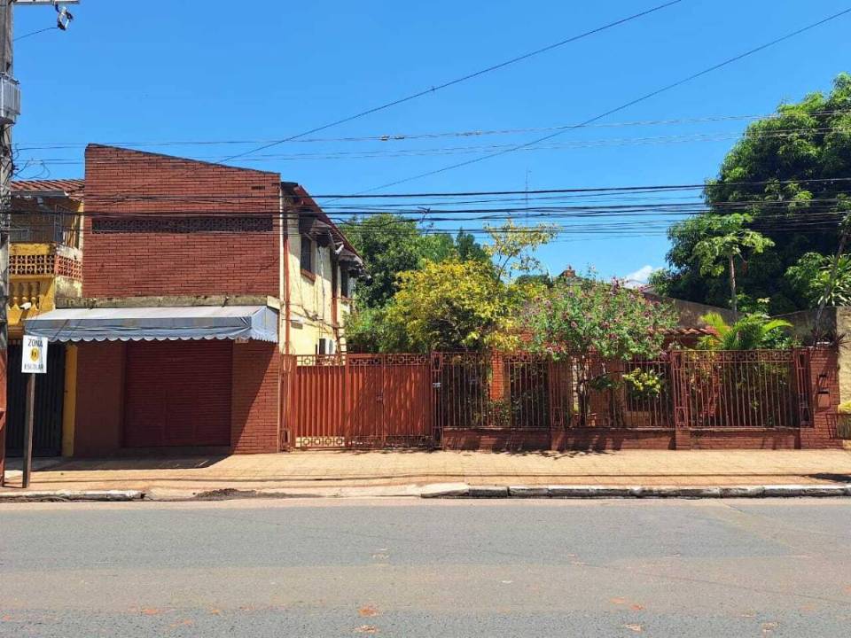 Casa en venta en Fernando De La Mora