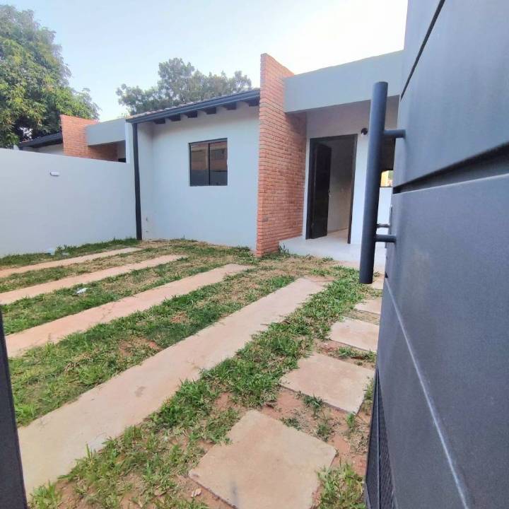Casa en venta en Nemby