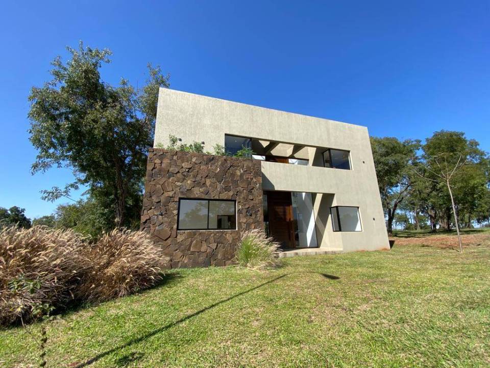 Casa en venta en Encarnacion