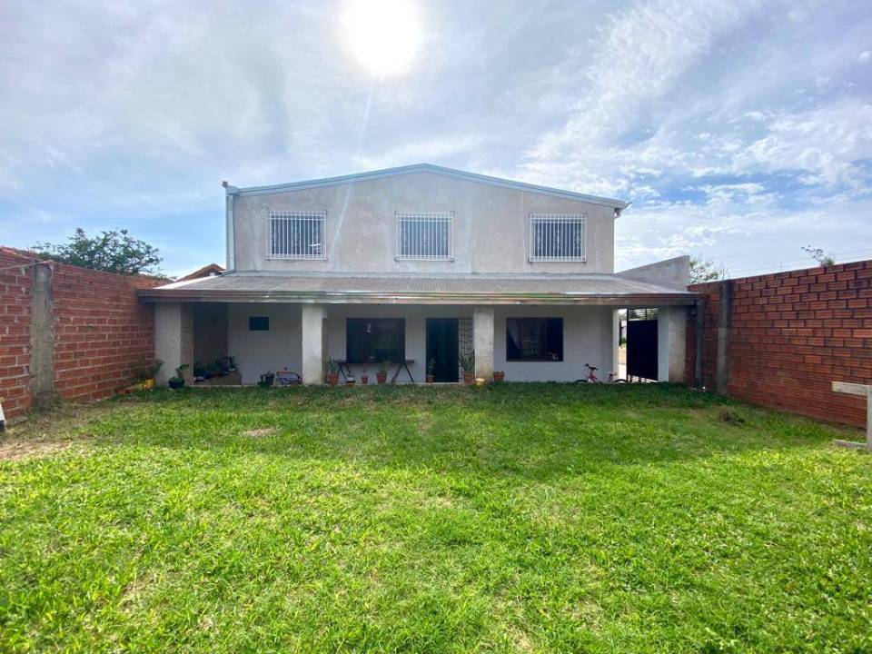 Casa en venta en Encarnacion