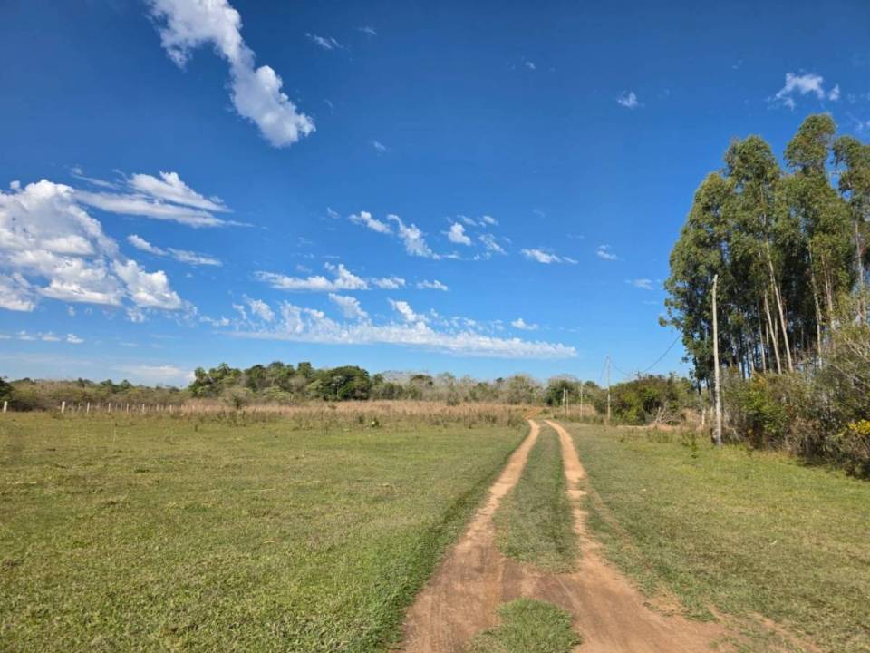 Terreno en venta en Itacurubi De La Cordillera