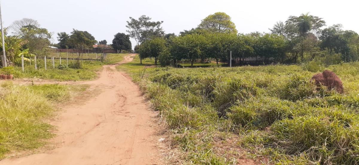 Terreno en venta en Julian Augusto Saldivar