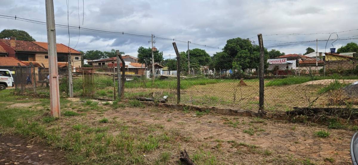 Terreno en venta en Fernando De La Mora