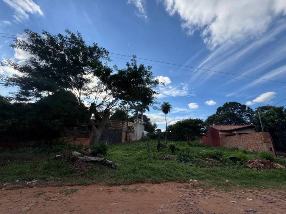 Terreno en venta en Villa Elisa