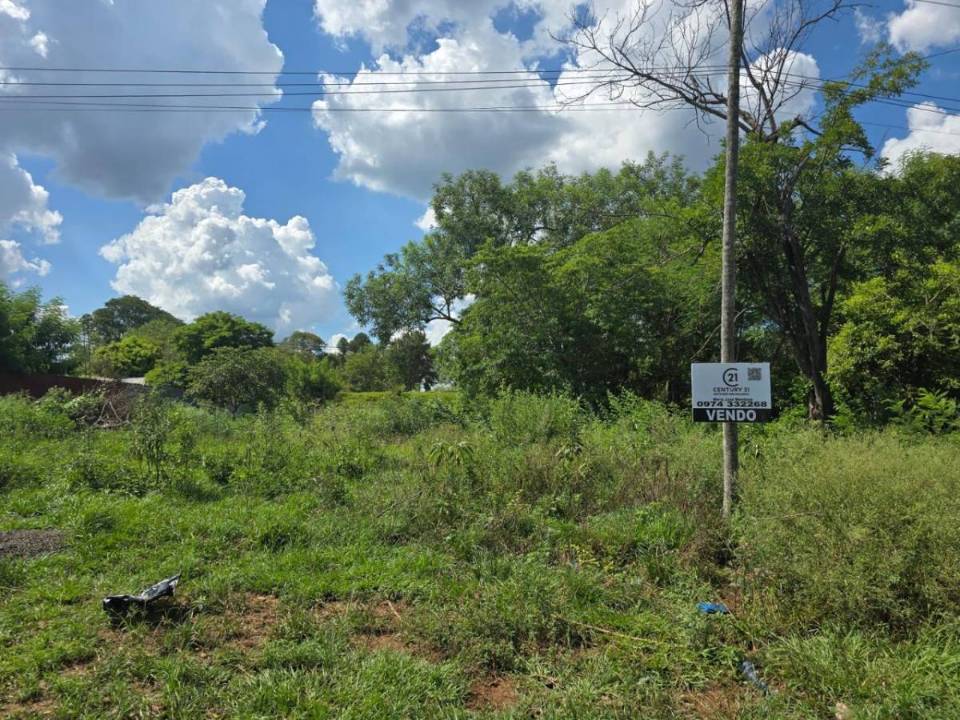 Terreno en venta en Coronel Oviedo