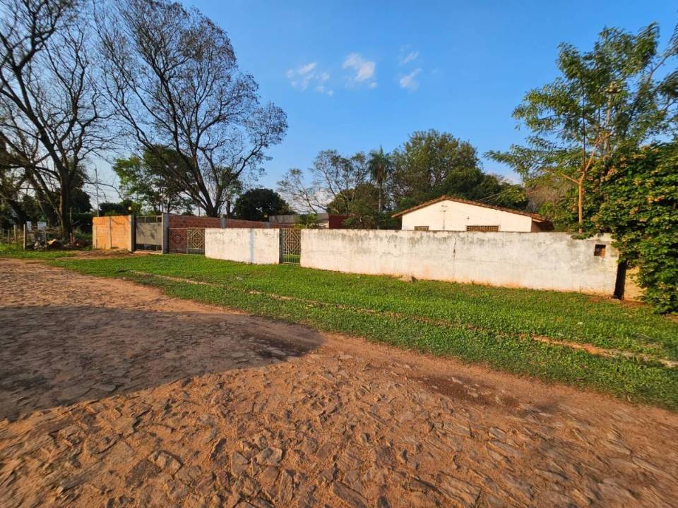 Terreno en venta en Luque