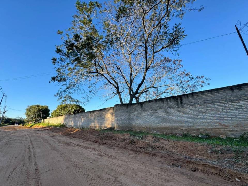Terreno en venta en Luque