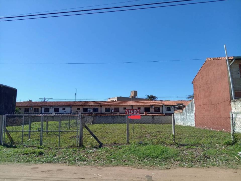 Terreno en venta en Fernando De La Mora