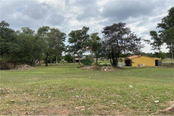 Terreno en venta en Ypane