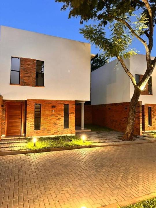 Dúplex en venta en Luque