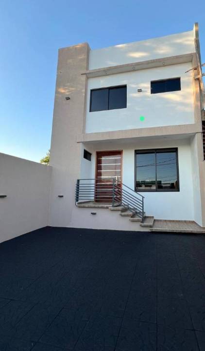 Dúplex en venta en Encarnacion