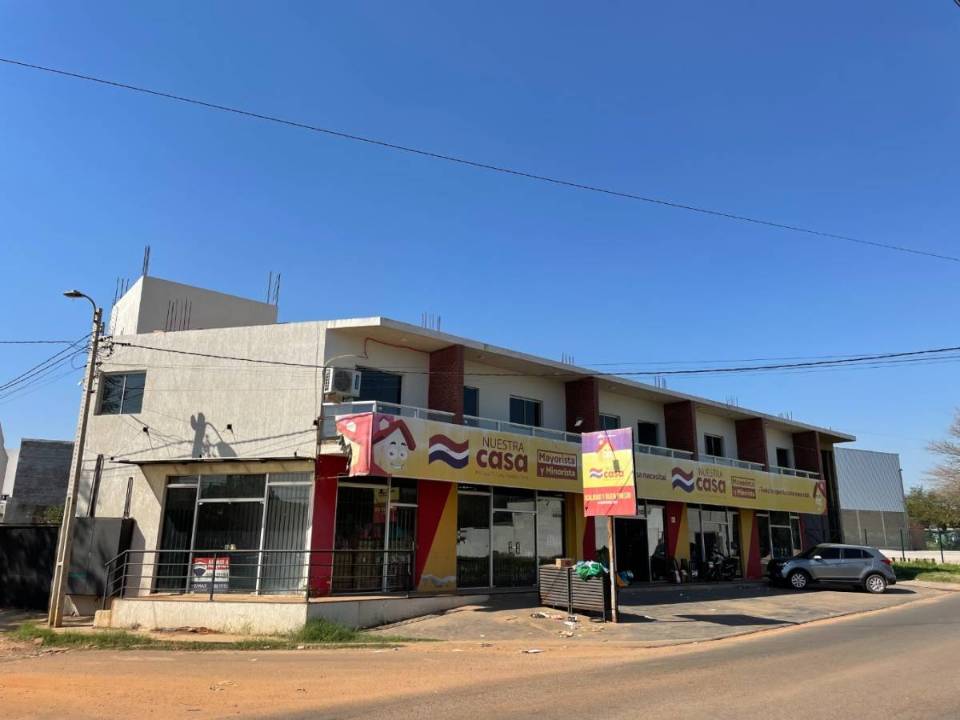 Edificio en venta en Luque