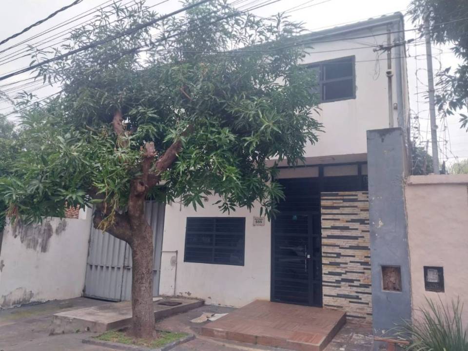 Oficina en venta en Mburucuya