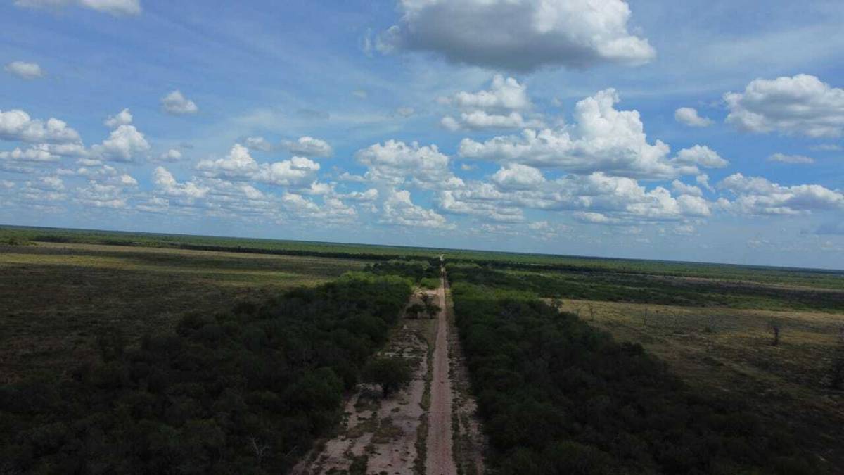 Estancia en venta en Loma Plata