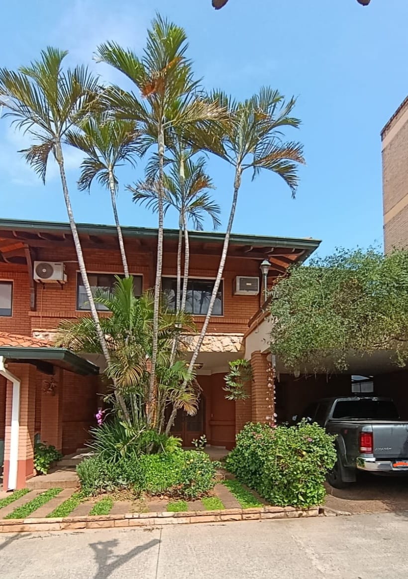 Casa en venta en Villa Aurelia