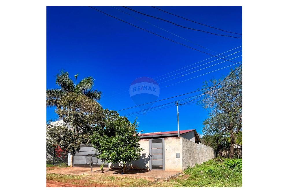Casa en venta en Loma Merlo