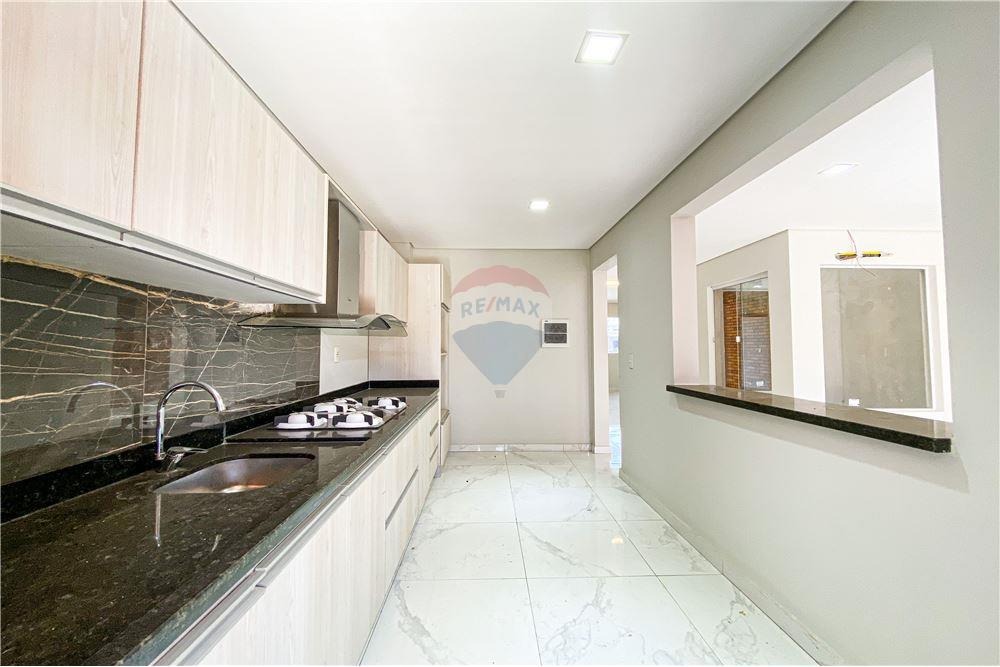 Dúplex en venta en Barrio Cerrado Arapoty
