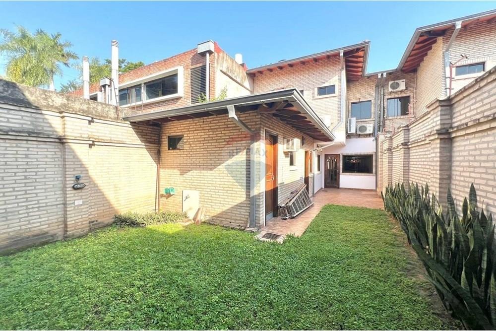 Dúplex en venta en Luque