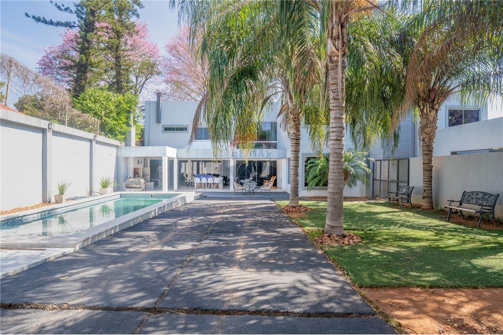 Casa en alquiler en Lambare