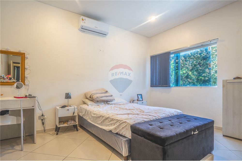 Casa en alquiler en Lambare
