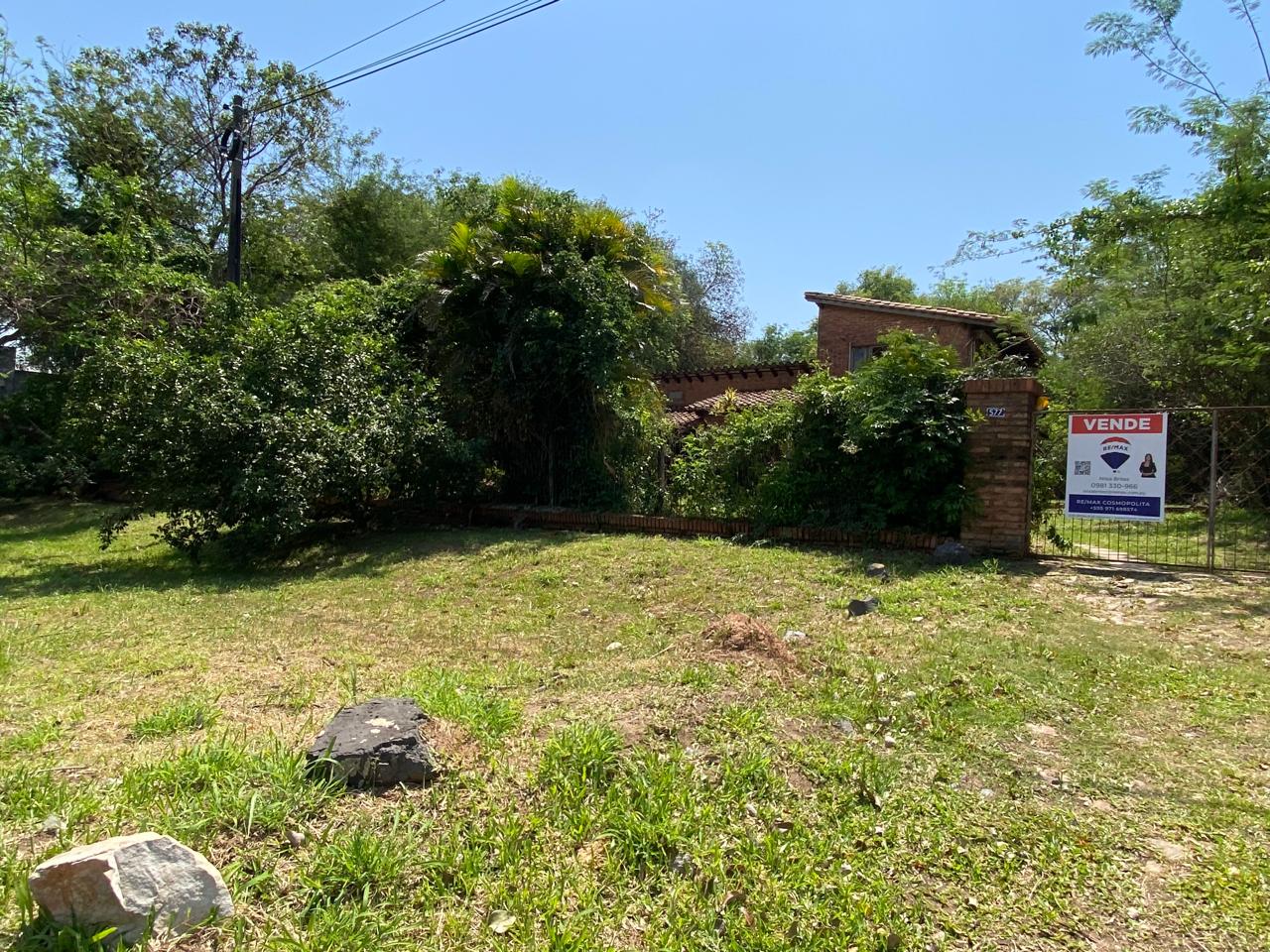 Terreno en venta en Lambare
