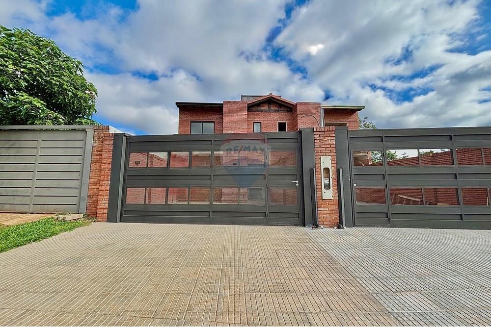 Dúplex en venta en Isla Bogado