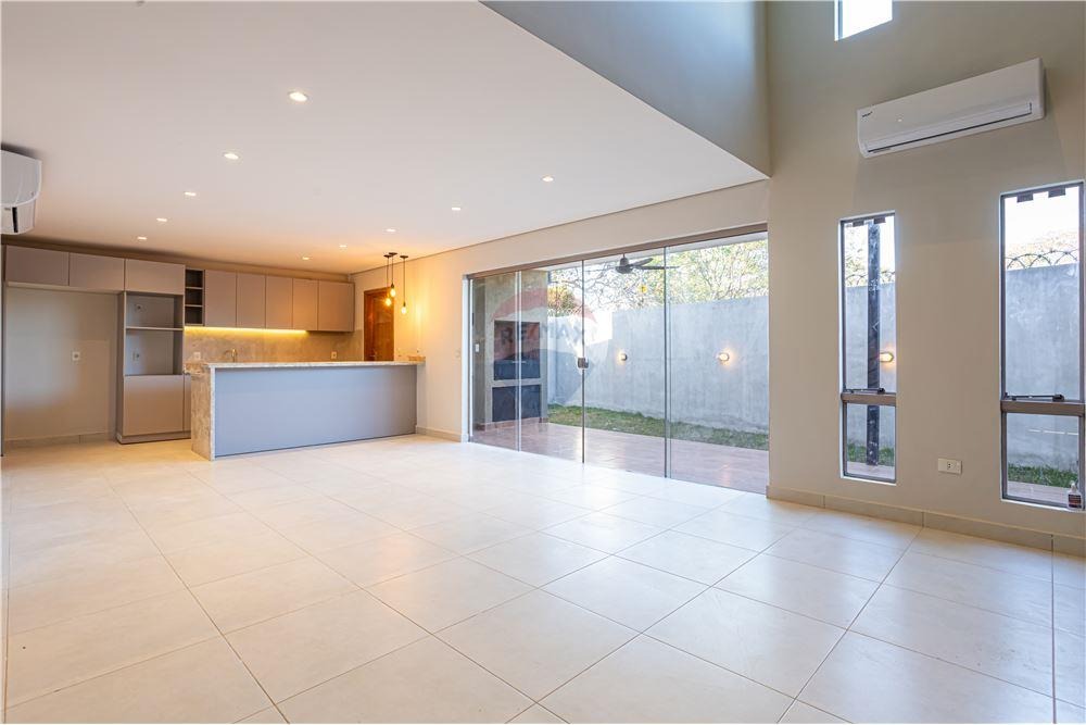 DΓΊplex en venta en Laguna Grande