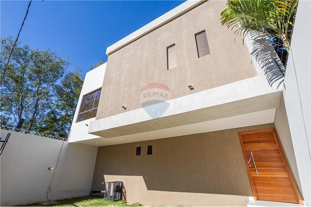 DΓΊplex en venta en Laguna Grande
